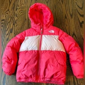 North Face Winter Coat. Size 5T.
